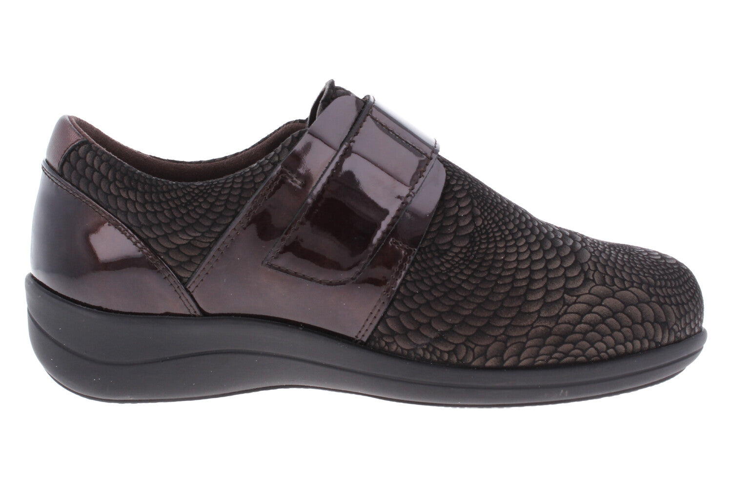 DULCE COLOR MARRÓN D'Torres®, ZAPATO PARA MUJERES, LINEA DiabCare®, DISEÑADO PARA PIES DELICADOS Y DIABETICO, HORMA AMPLIA H.