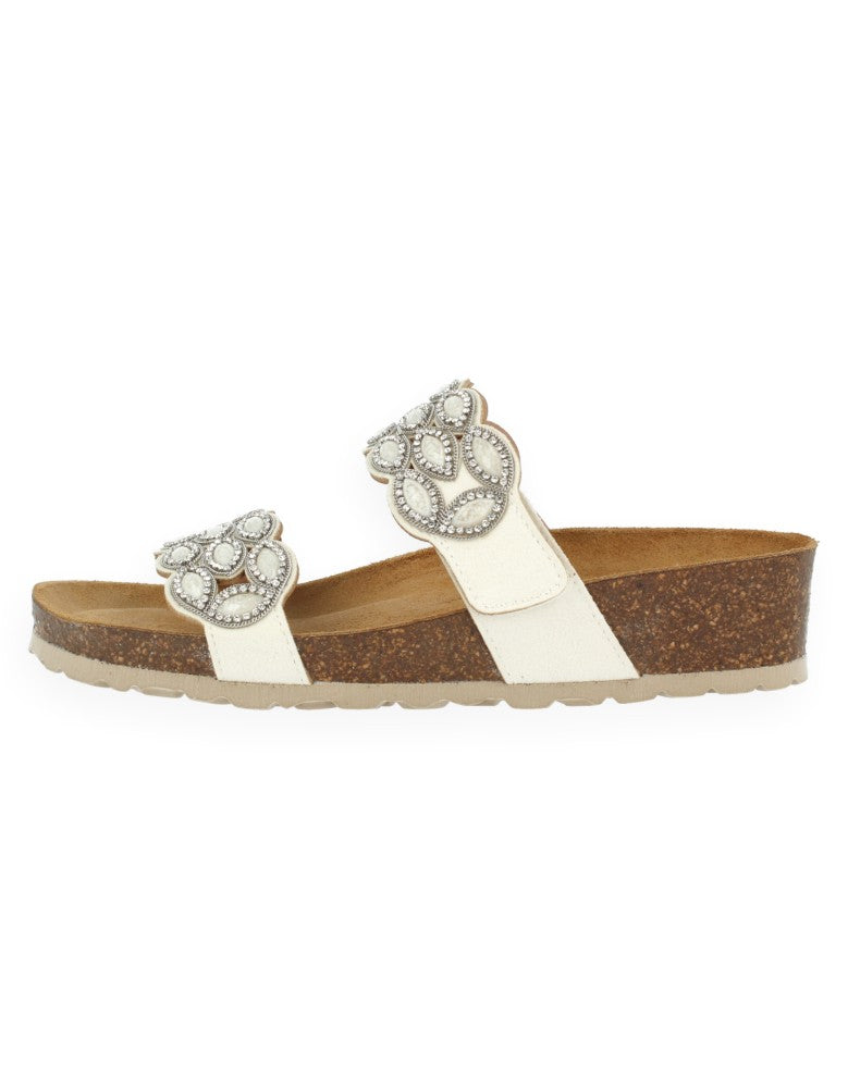 AURA WHITE SANDAL - D'Torres®, COMFORTABLE AND ELEGANT WITH ANATOMICALLY PADDED SOLE