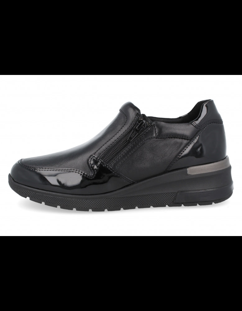 ZAPATO DELHI NEGRO CHAROL, D'TORRES CON AJUSTE FACIL, HORMA